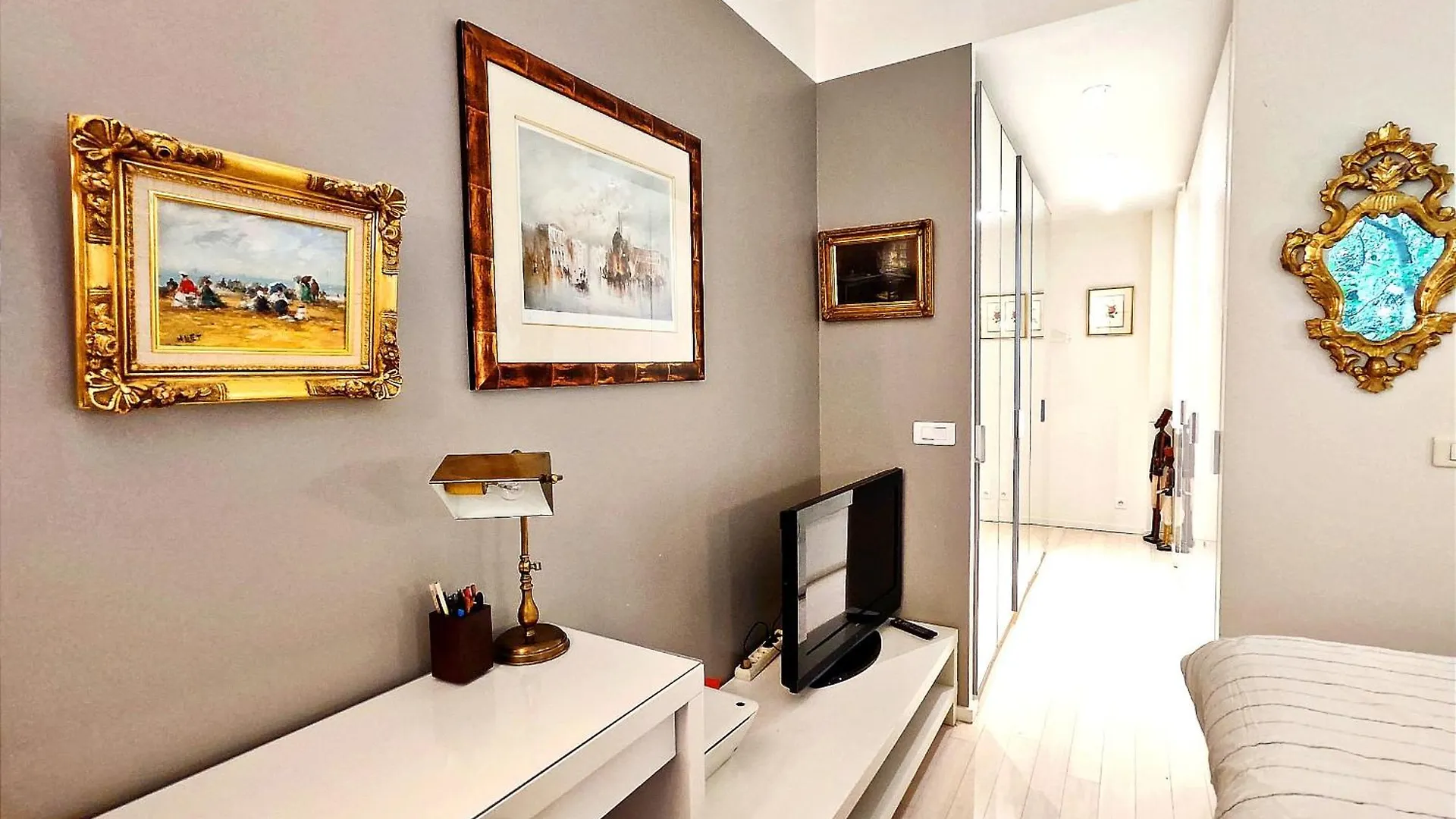 Apartment Ferienwohnung Avenue De Salonique - Paris 17 Frankreich
